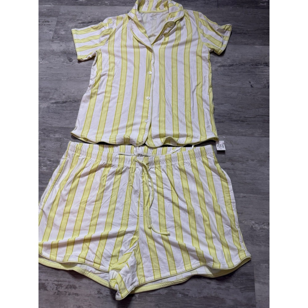 State of Day Womens Small Pajama Set Yellow White Striped Top & Shorts NWT A4020